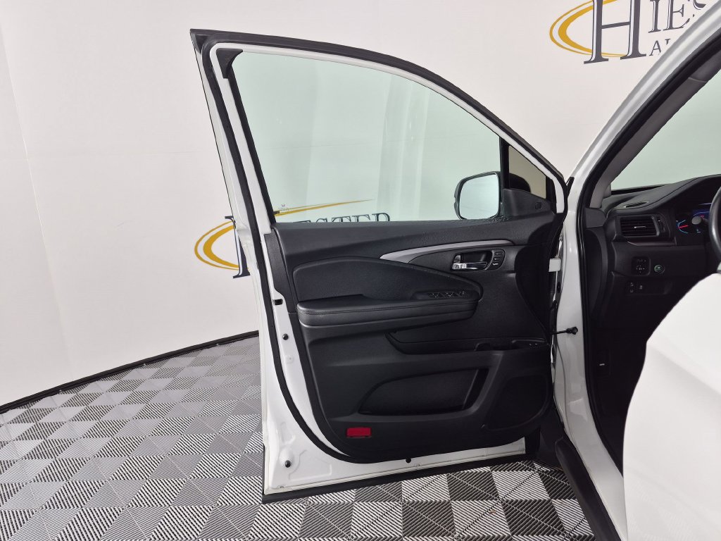 Used 2022 Honda Pilot Special Edition image 13