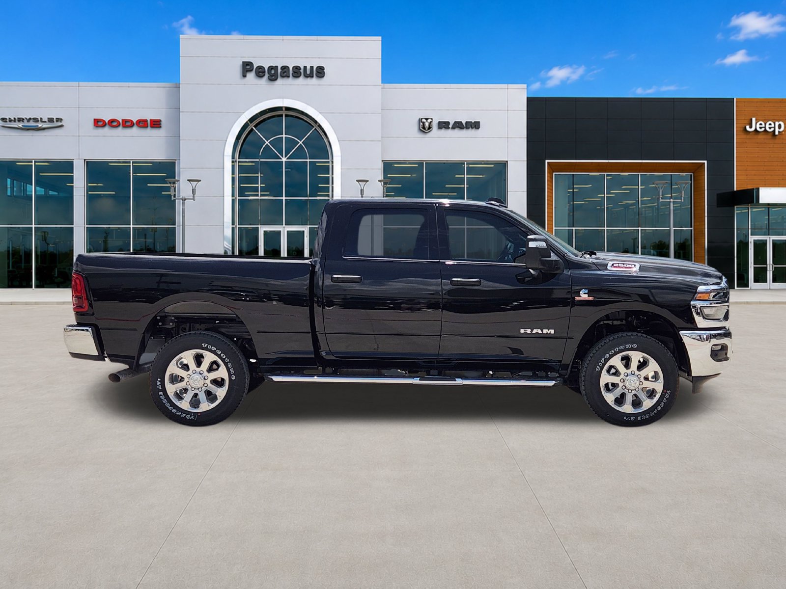 New 2026 RAM 2500 Lone Star AWD/4WD image 7
