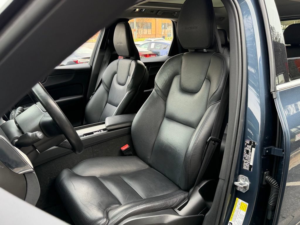 Used 2020 Volvo XC60 T6 Inscription AWD/4WD image 28