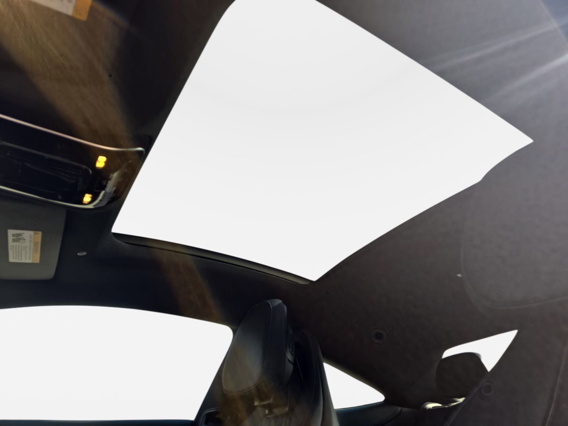 Certified 2025 Mercedes-Benz CLE 300 4MATIC Coupe image 29