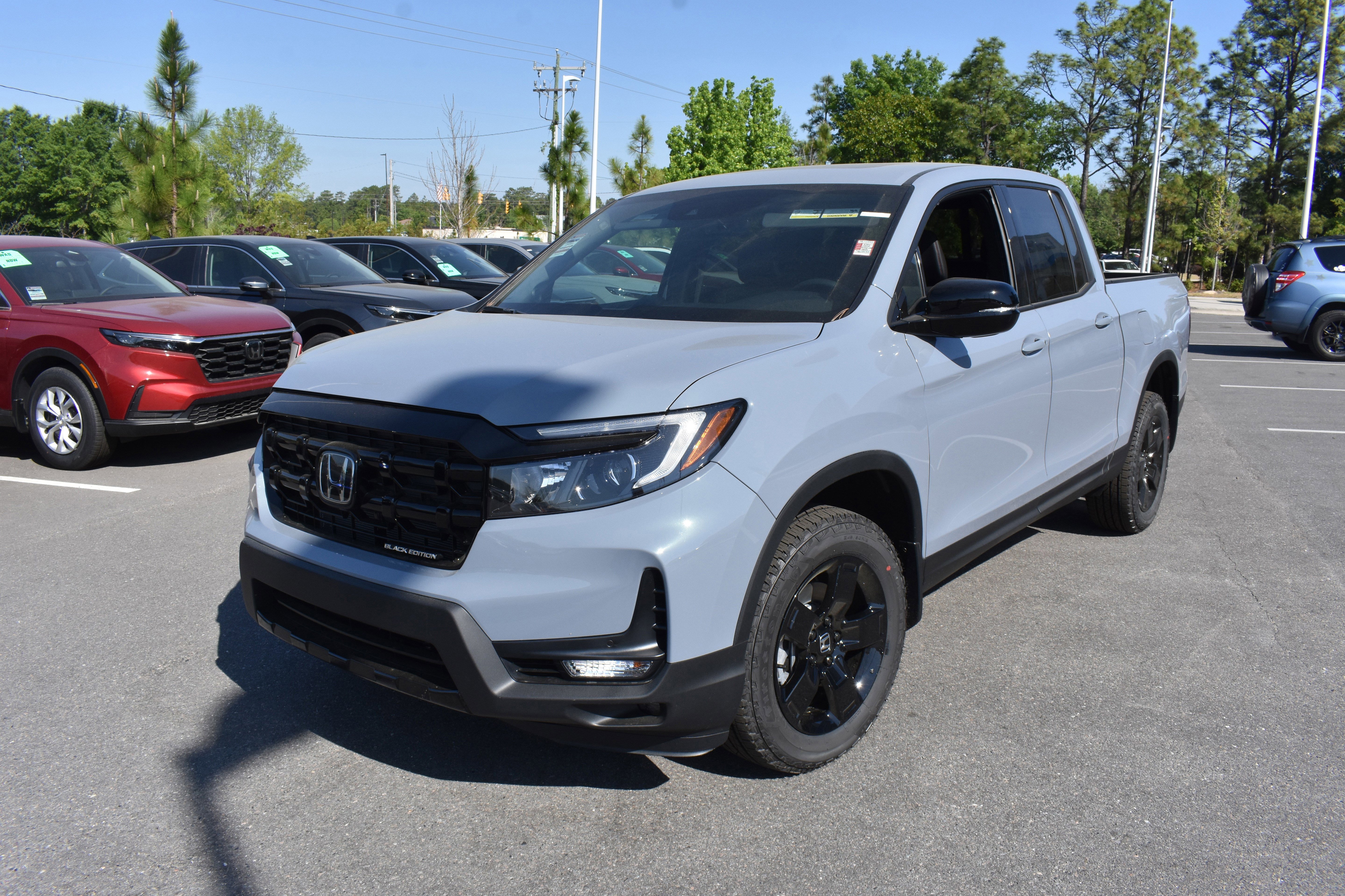 New 2026 Honda Ridgeline Black Edition image 5