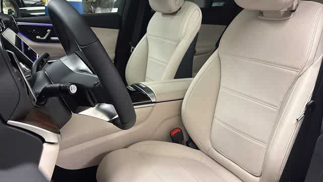 Used 2026 Mercedes-Benz GLC 300 4MATIC image 28