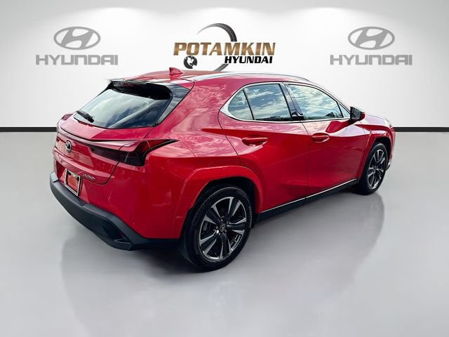 Used 2024 Lexus UX 250h FWD w/ Premium Package image 5