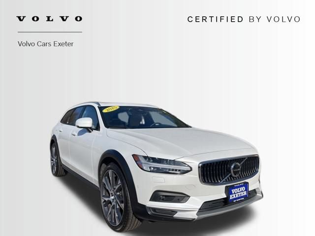 Certified 2025 Volvo V90 B6 Cross Country Ultra w/ Climate Package