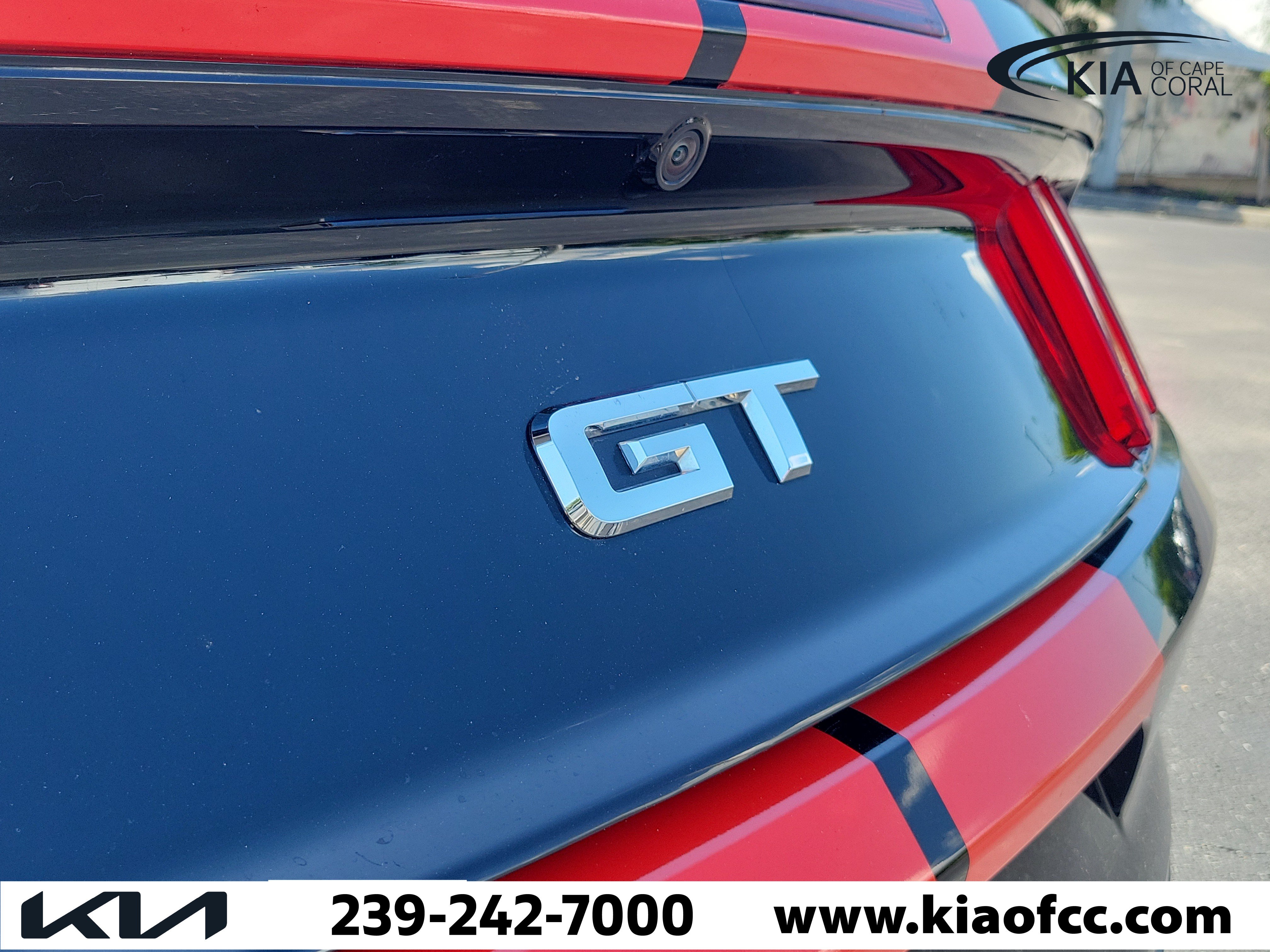 Used 2017 Ford Mustang GT Premium RWD image 10