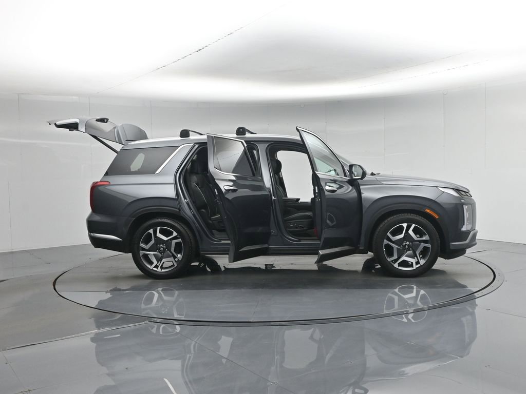 Used 2023 Hyundai Palisade Limited w/ Cargo Package AWD/4WD image 5