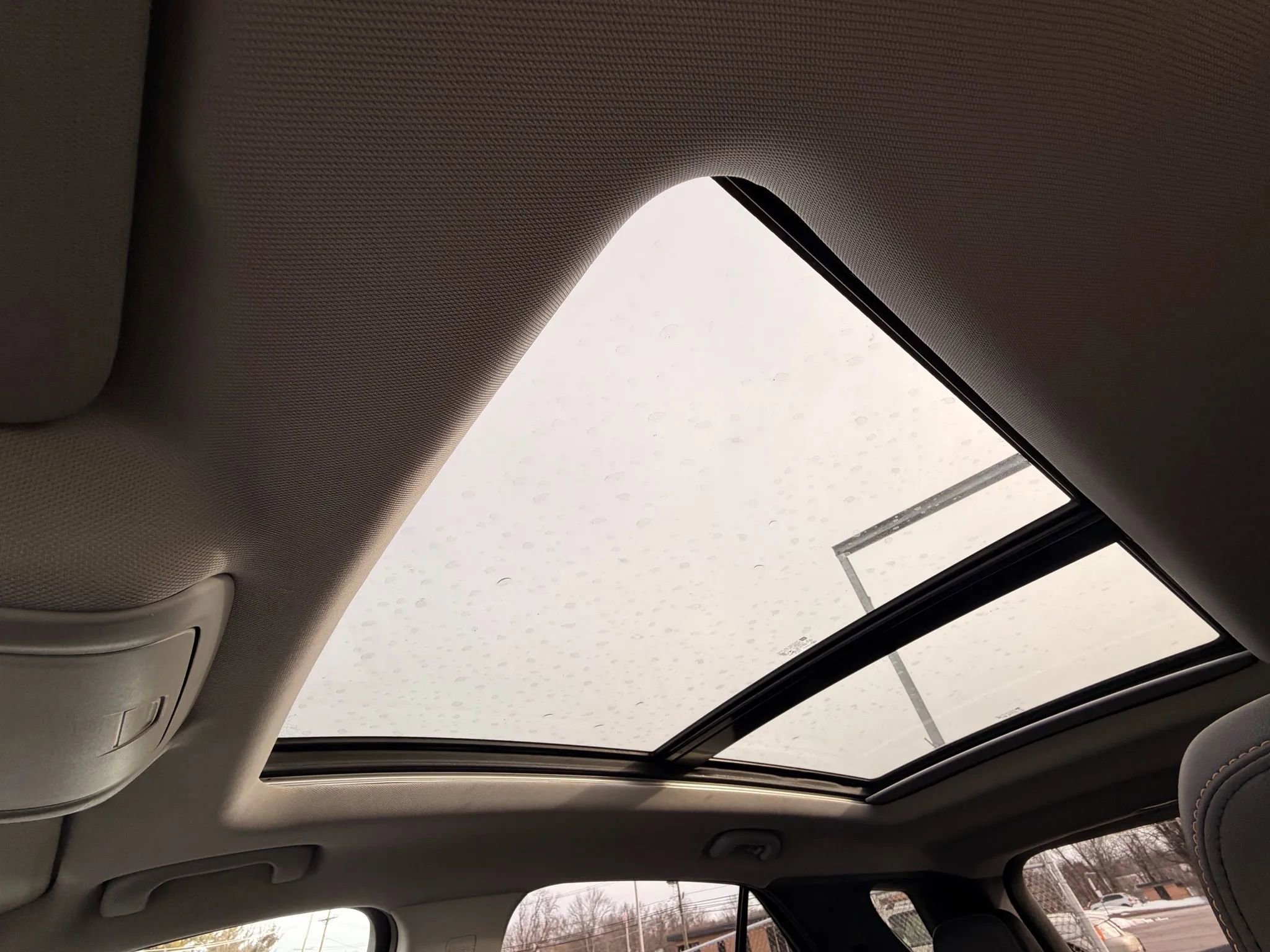 Used 2020 Chevrolet Equinox Premier image 88