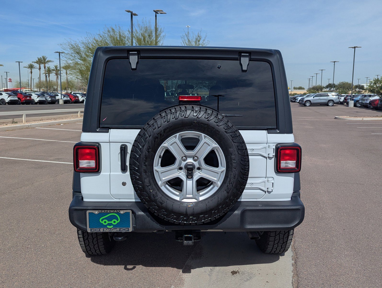 Used 2019 Jeep Wrangler Unlimited Sport S image 4