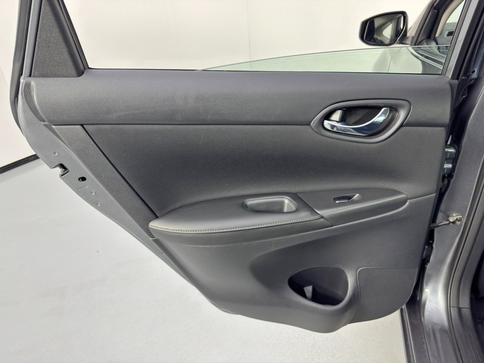 Used 2019 Nissan Sentra S image 34