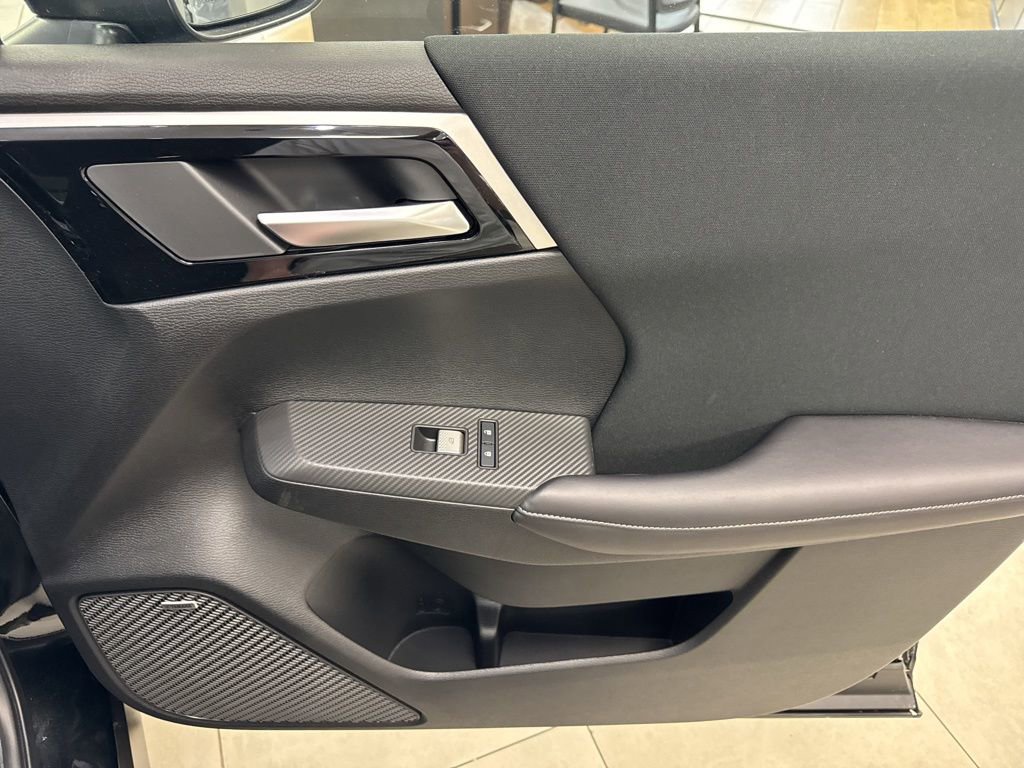 New 2026 Mitsubishi Outlander ES FWD image 35