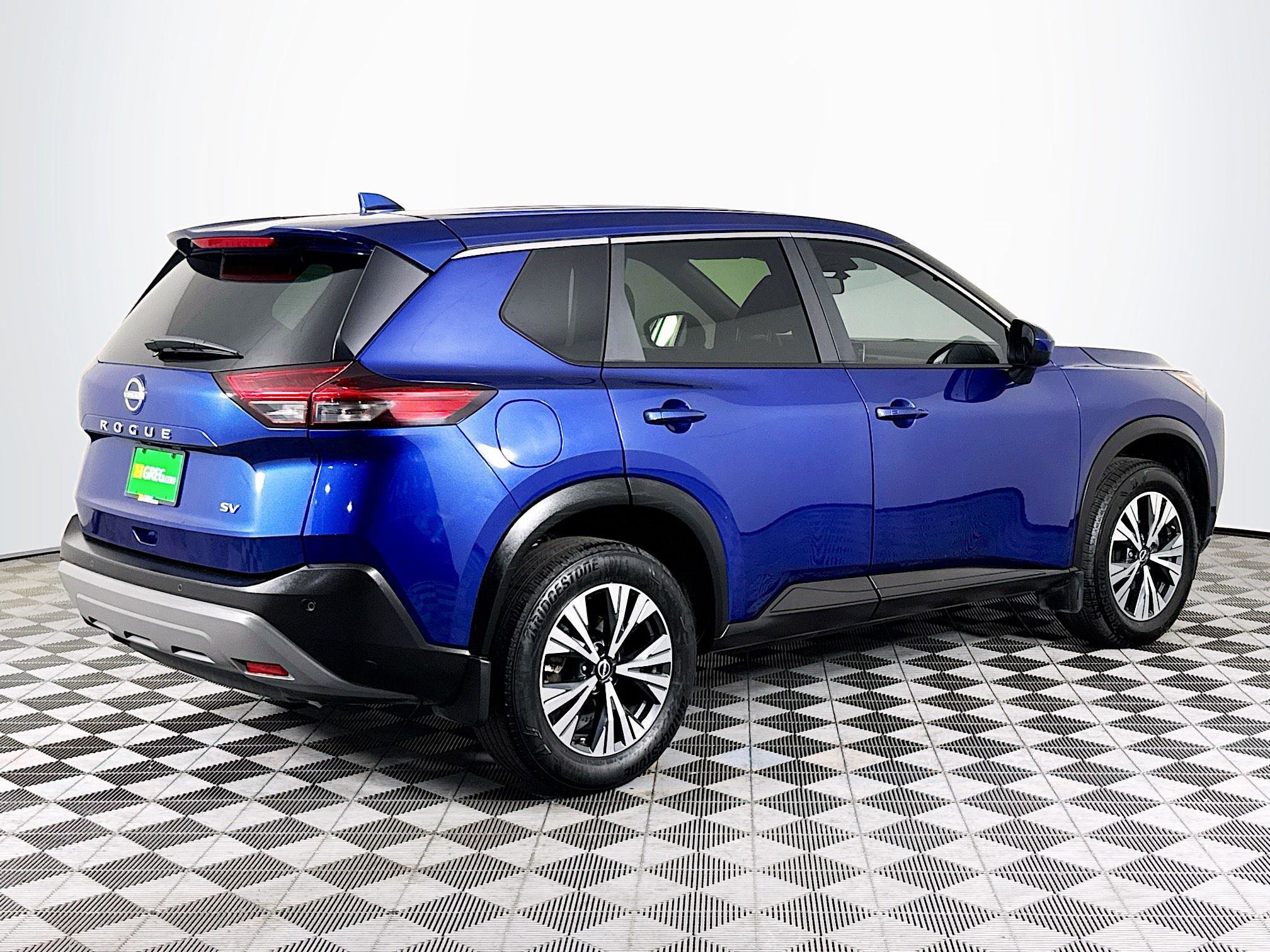 Used 2023 Nissan Rogue SV FWD image 10