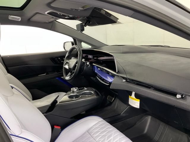 New 2026 Cadillac Optiq V AWD/4WD image 27