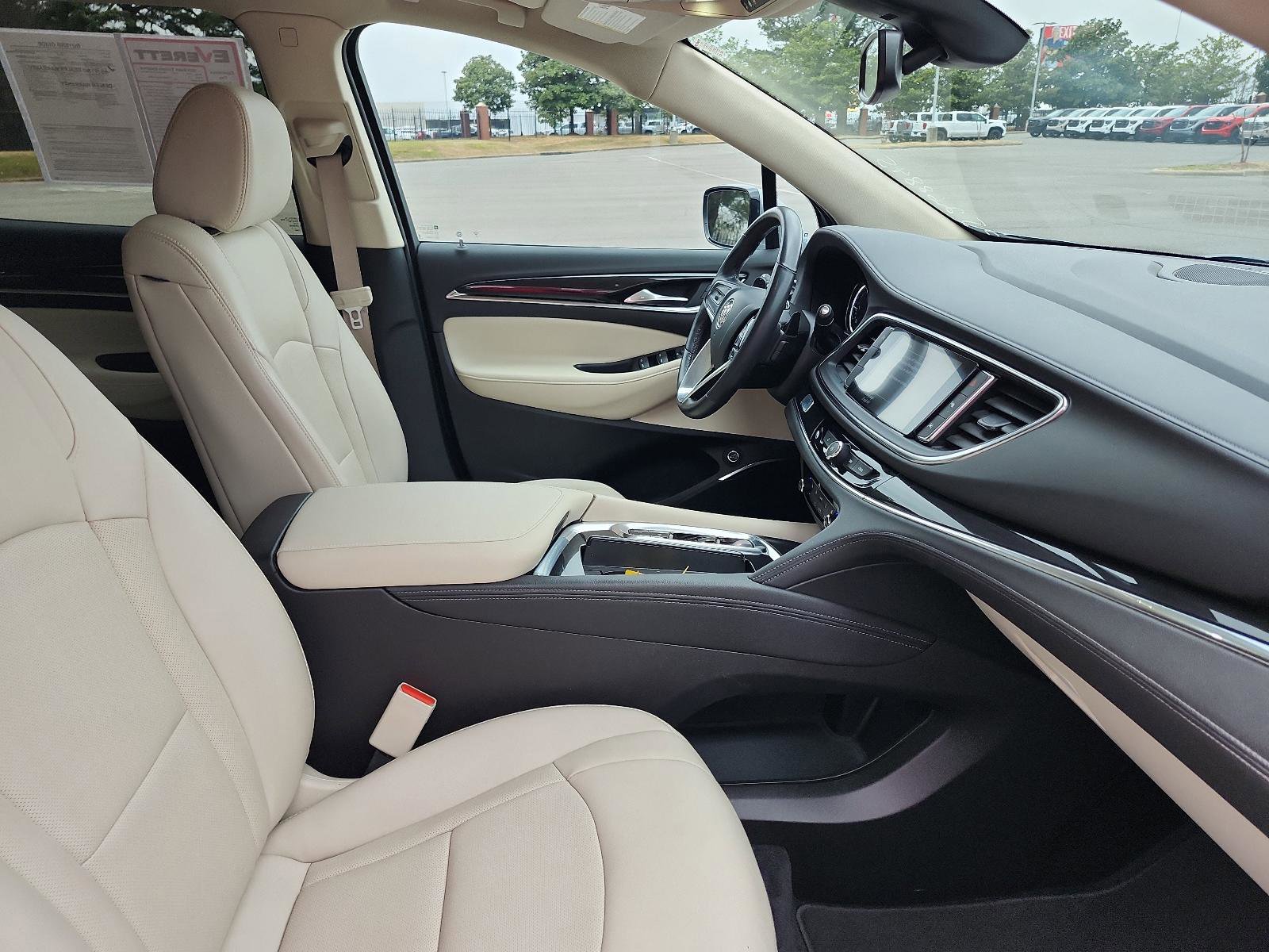 Certified 2023 Buick Enclave Essence image 6