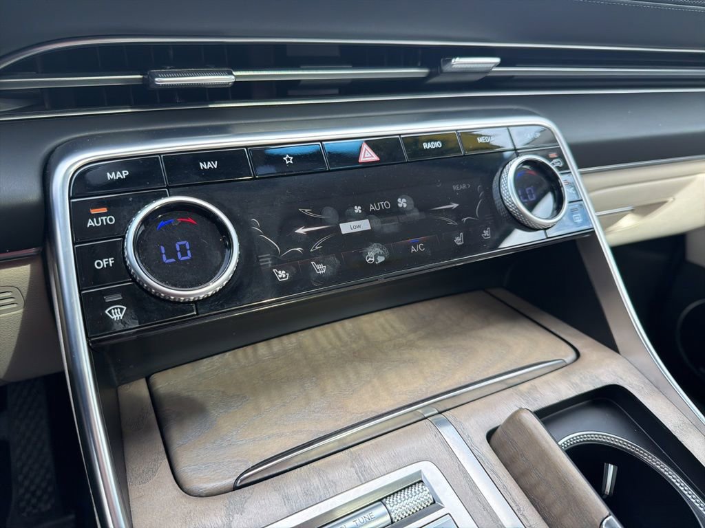 Used 2023 Genesis GV80 3.5T Advanced + AWD/4WD image 34