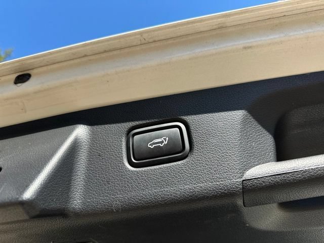Used 2025 Hyundai Palisade SEL AWD/4WD image 18