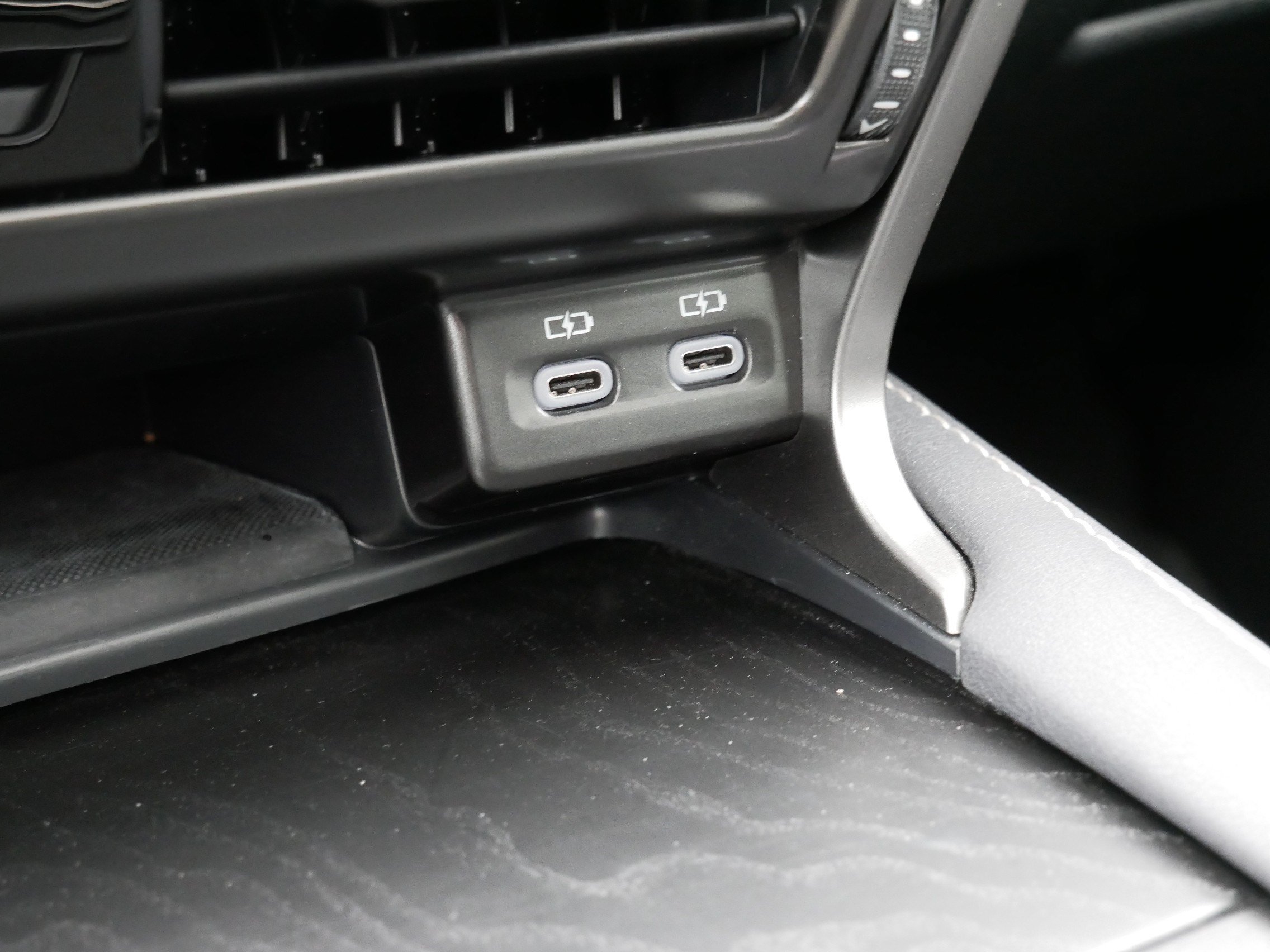 Used 2024 Lexus RX 350 AWD image 23