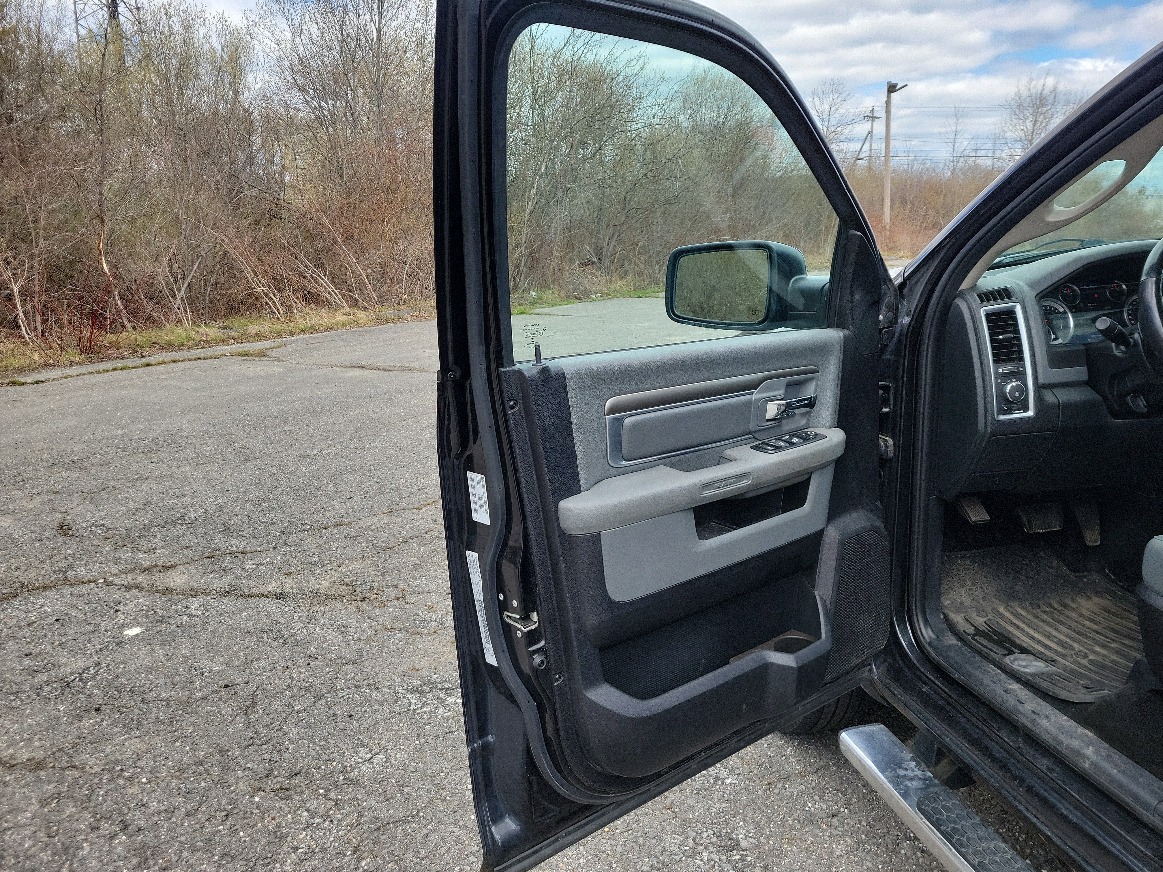 Used 2016 RAM 1500 Outdoorsman AWD/4WD image 11