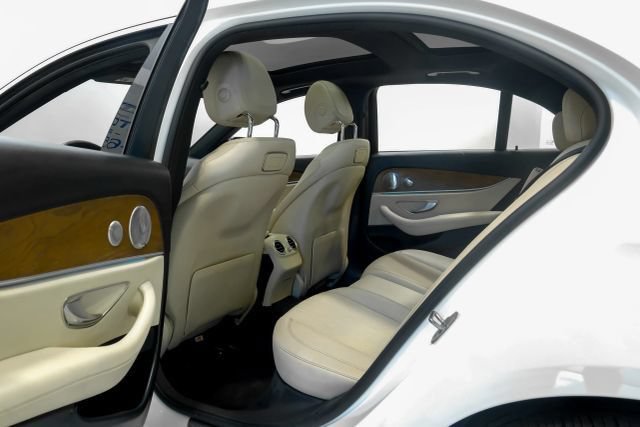 Used 2018 Mercedes-Benz E 300 image 44