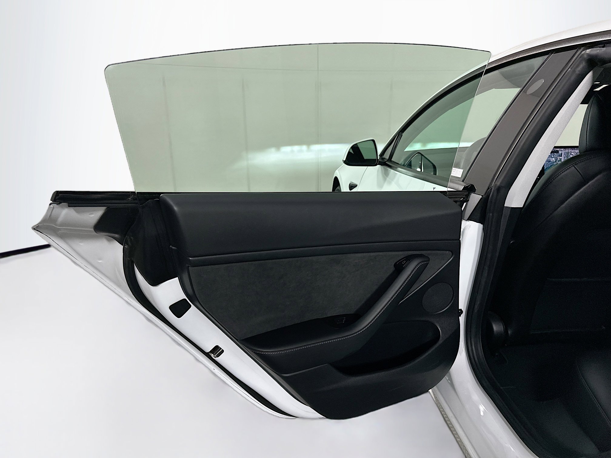 Used 2021 Tesla Model 3 Standard Range Plus RWD image 24