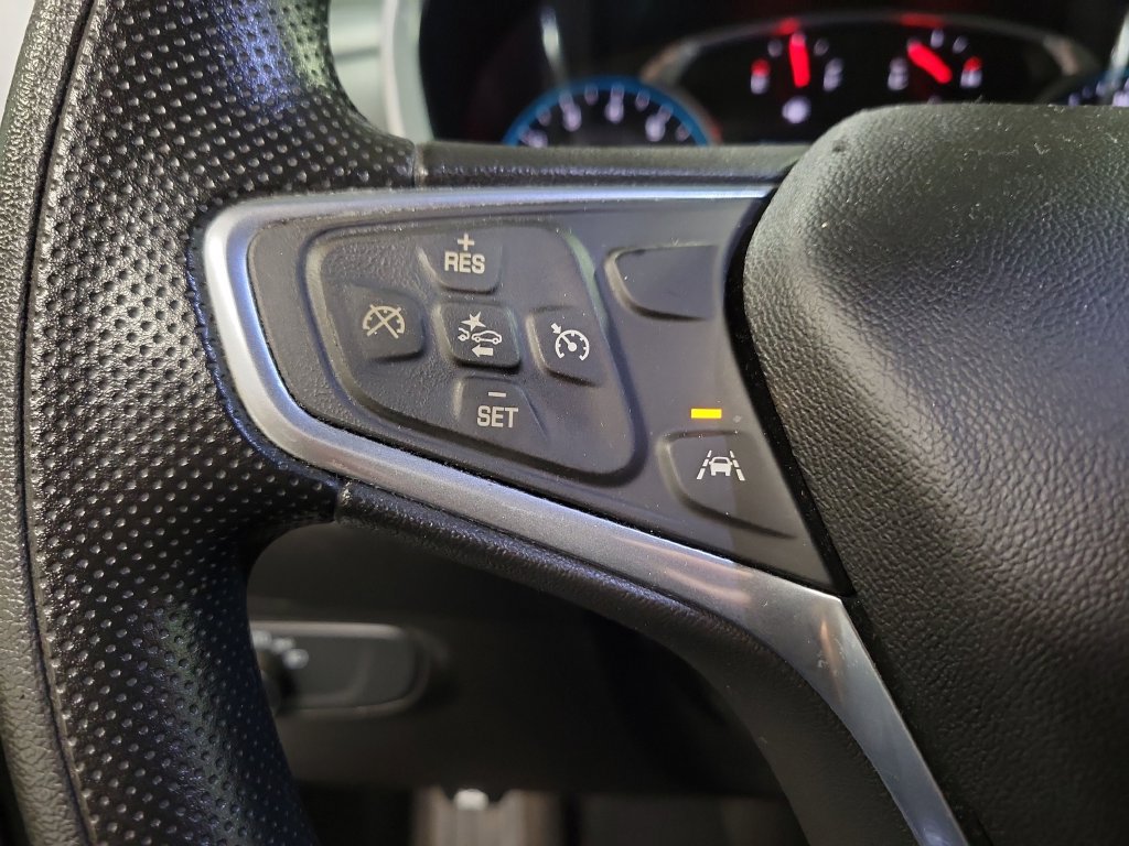 Used 2020 Chevrolet Equinox LT AWD/4WD image 24