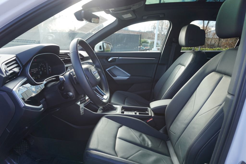 Used 2022 Audi Q3 2.0T Premium image 9