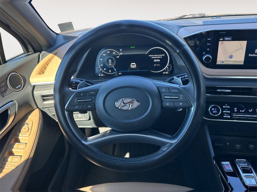 Used 2022 Hyundai Sonata Limited w/ Winter Weather Package image 12