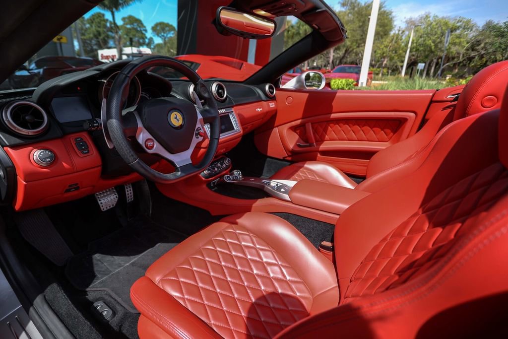Used 2010 Ferrari California image 41