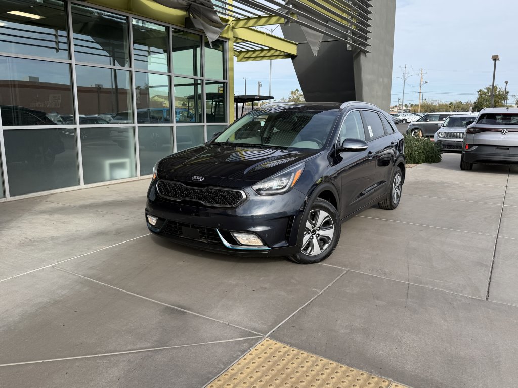 Used 2019 Kia Niro EX Premium w/ Sunroof Package FWD image 2