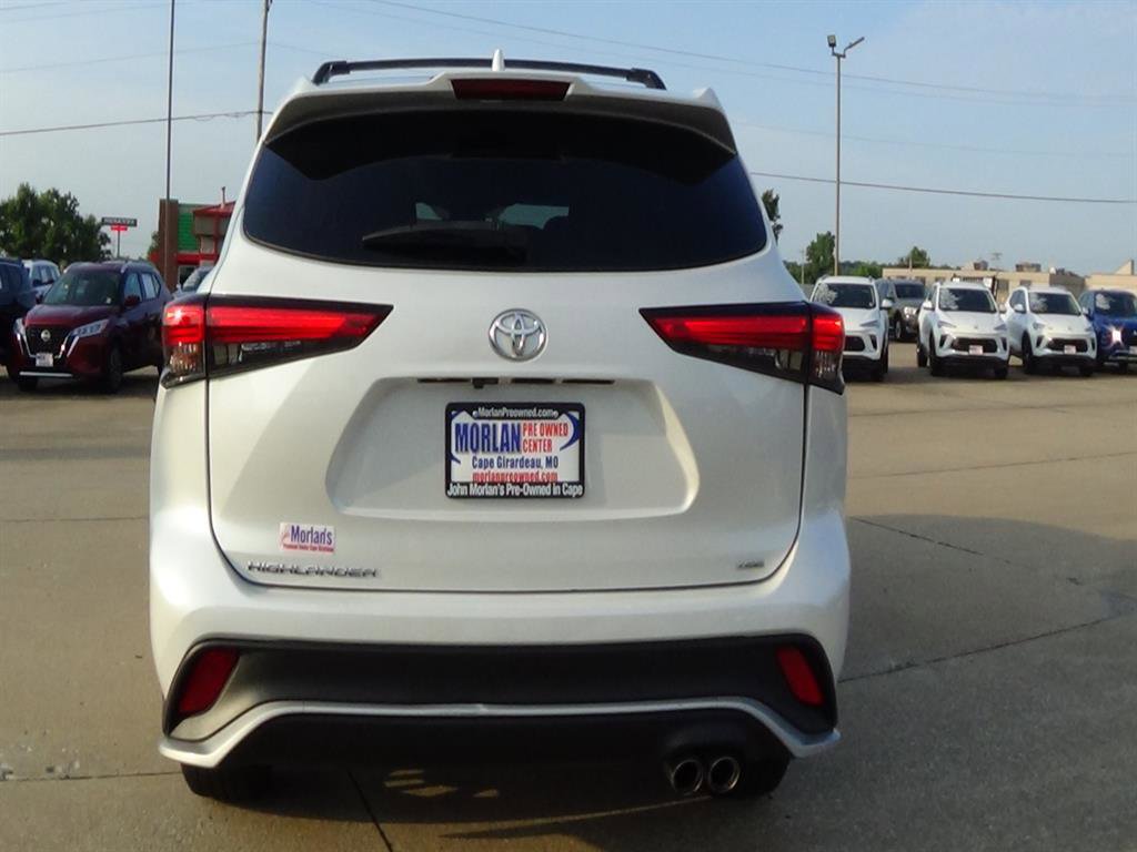 Used 2023 Toyota Highlander XSE image 7