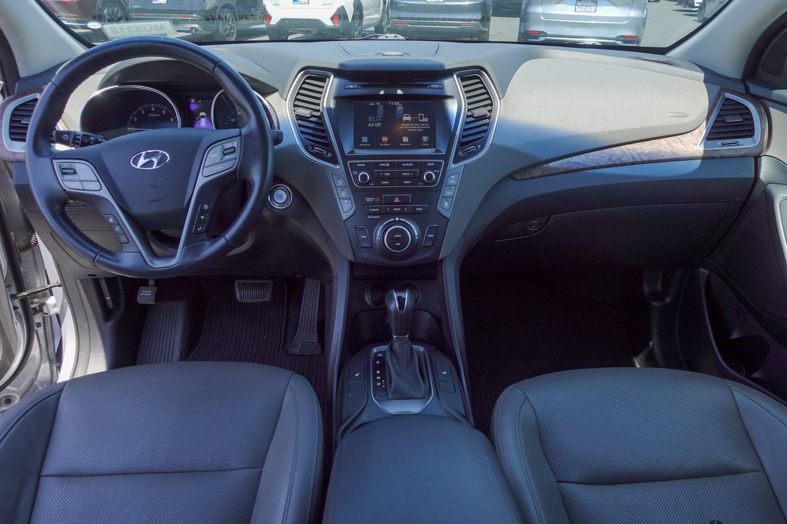Used 2017 Hyundai Santa Fe SE w/ SE Premium Package 02 FWD image 10