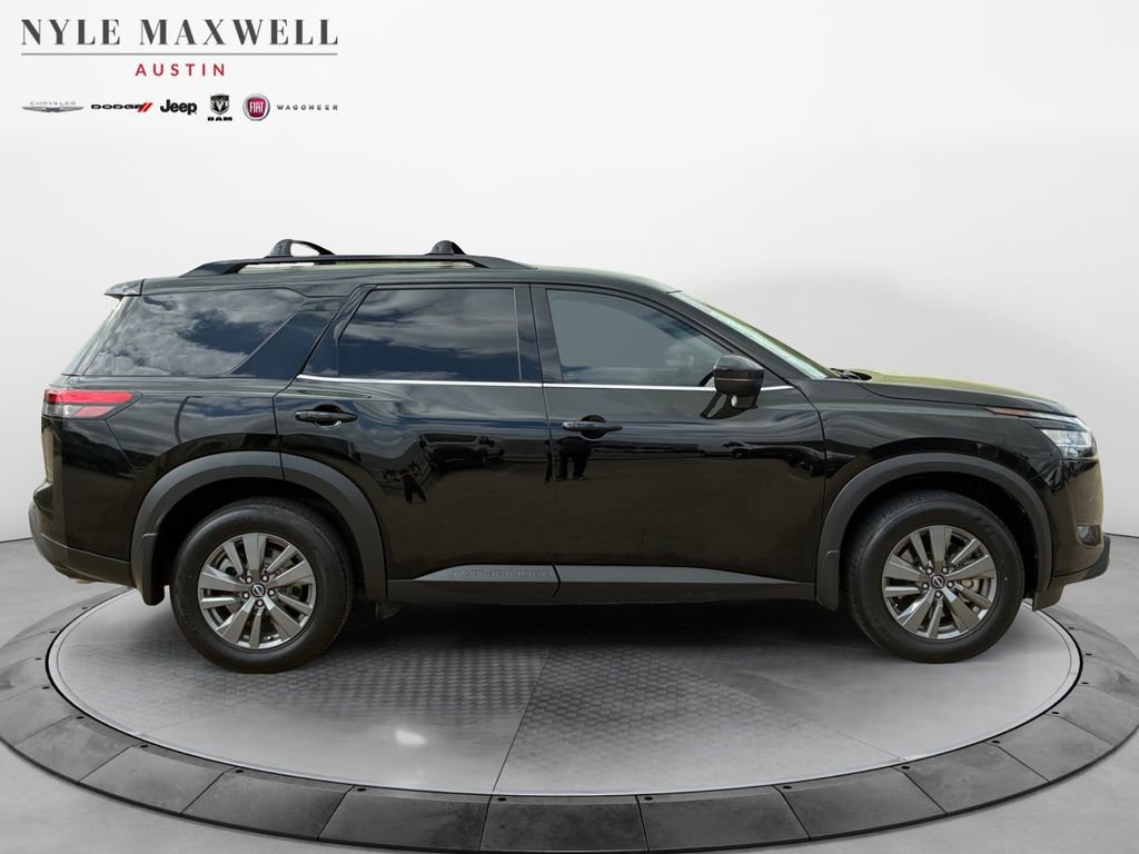 Used 2022 Nissan Pathfinder SV w/ Cargo Package image 17