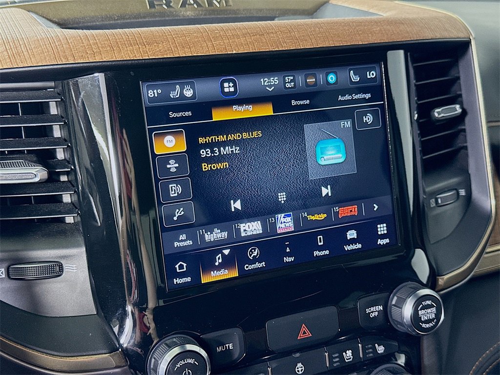 Used 2022 RAM 1500 Limited w/ Body Color Bumper Group image 30