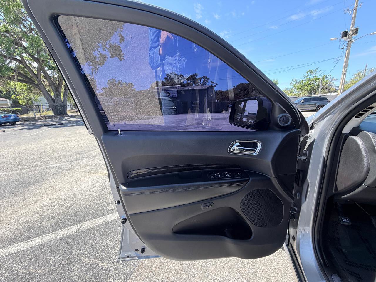 Used 2015 Dodge Durango Limited w/ Nav & Power Liftgate Group RWD image 16