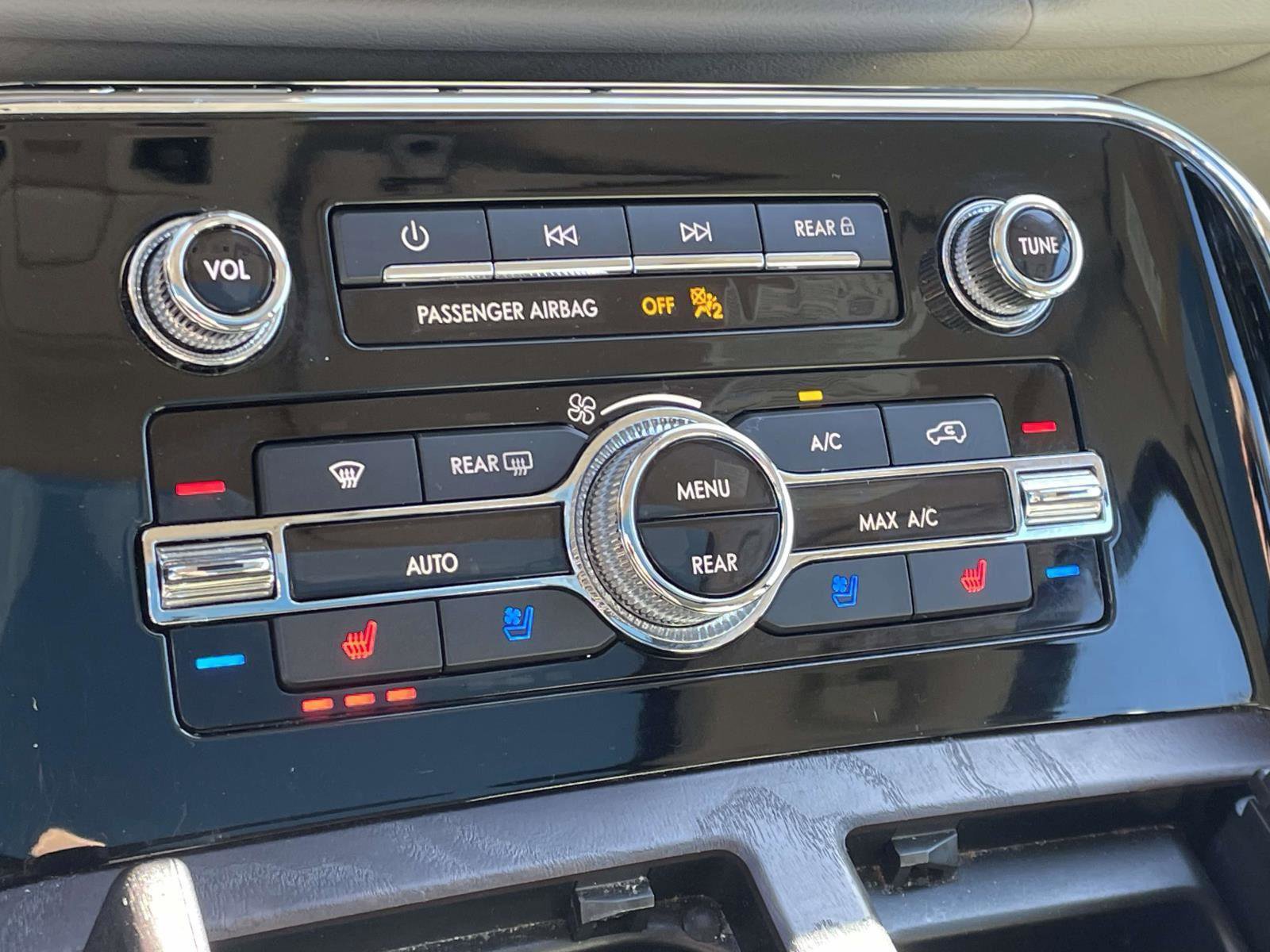 Used 2019 Lincoln Navigator L Reserve w/ Cargo Package AWD/4WD image 12