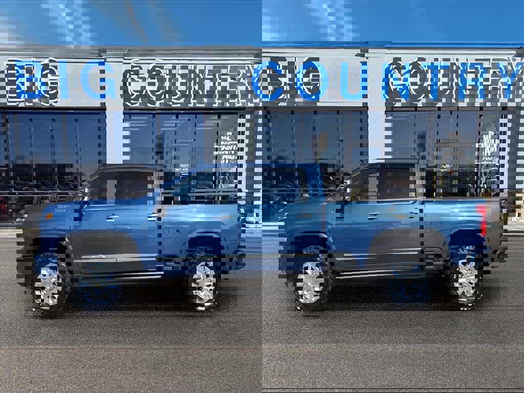 Used 2024 Chevrolet Silverado 2500 High Country w/ High Country Premium Package image 2