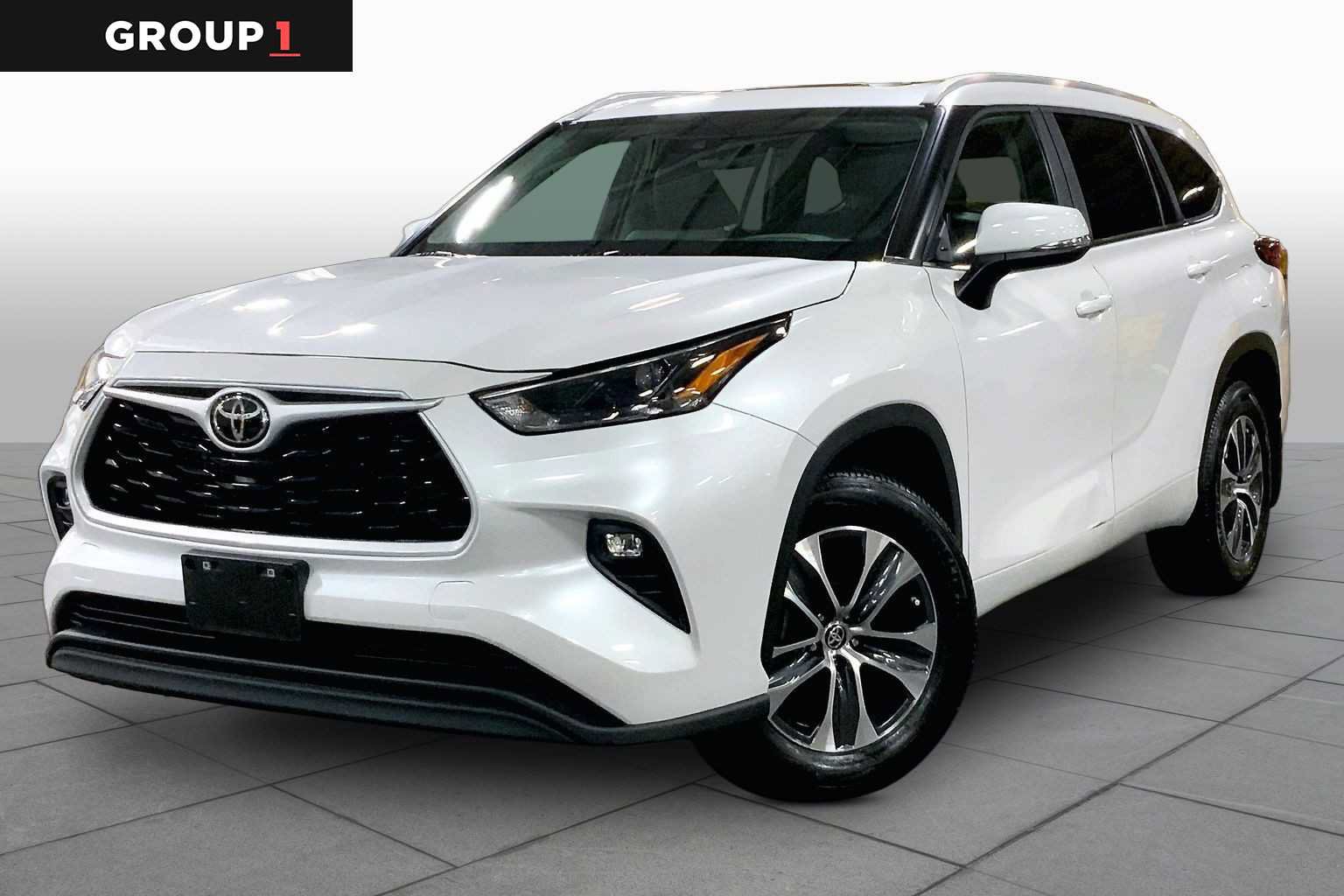 Used 2023 Toyota Highlander XLE