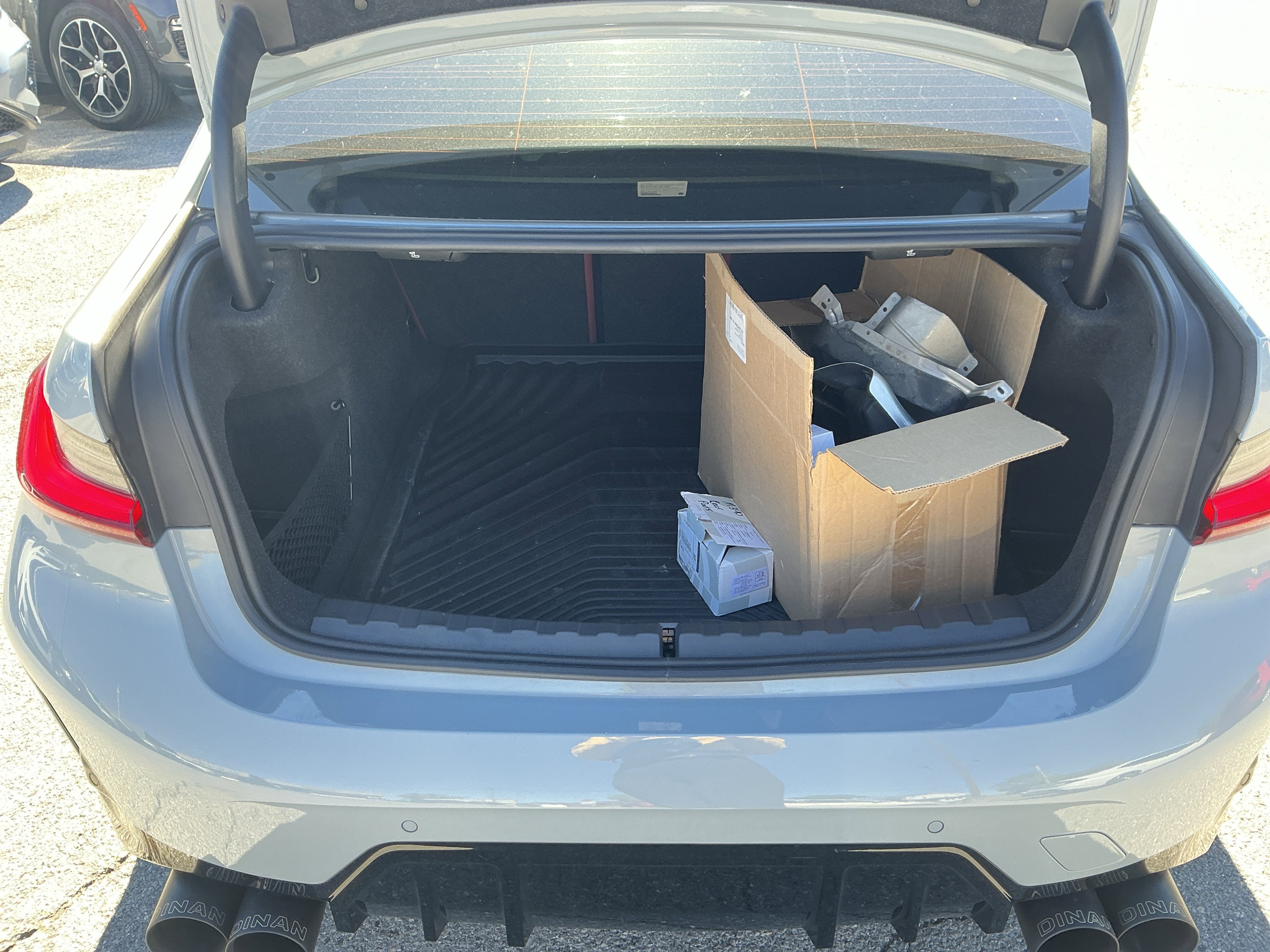 Used 2023 BMW M340i xDrive image 7