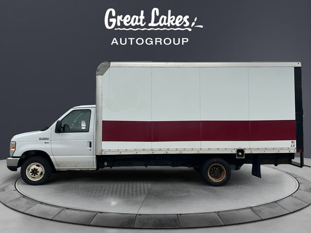 Used 2019 Ford E-350 and Econoline 350 Super Duty RWD image 2