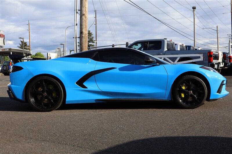 Used 2022 Chevrolet Corvette Stingray Premium Conv w/ Z51 Performance Package RWD image 6