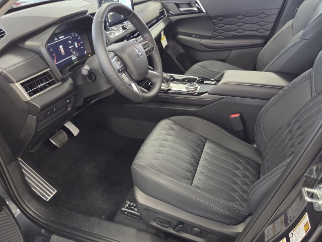 New 2026 Mitsubishi Outlander SEL FWD image 5