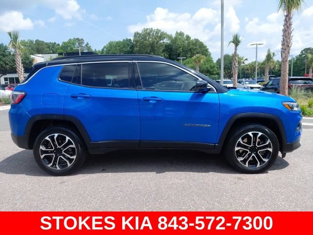 Used 2024 Jeep Compass Limited AWD/4WD image 4