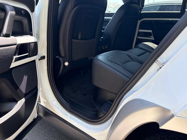 Certified 2023 Land Rover Defender 110 S AWD/4WD image 6