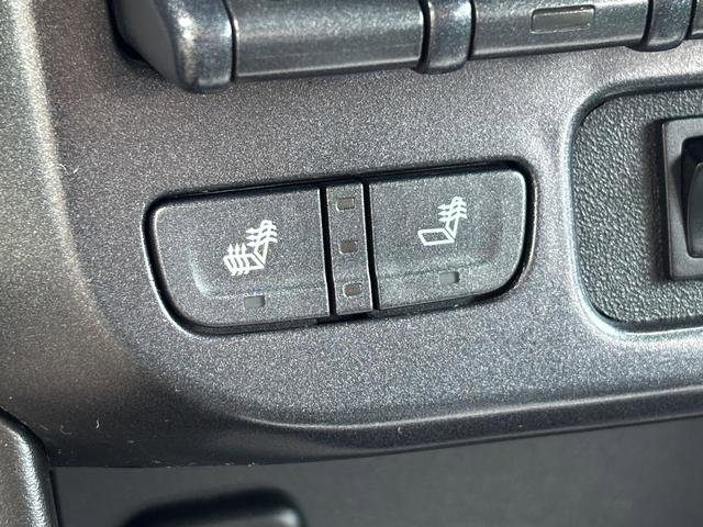 Used 2018 Chevrolet Colorado ZR2 image 22