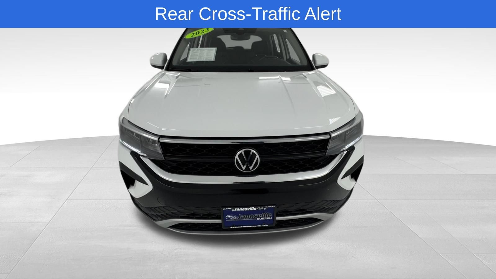 Used 2023 Volkswagen Taos SE AWD/4WD image 7