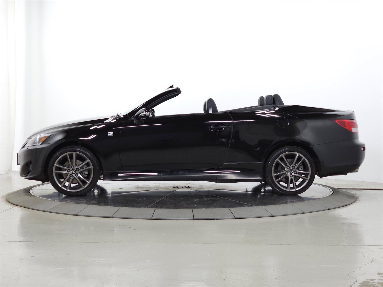 Used 2014 Lexus IS 250C w/ F-Sport Package w/as Tires RWD image 5