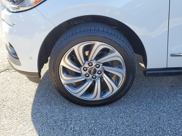 Used 2022 Lincoln Navigator L Reserve image 8