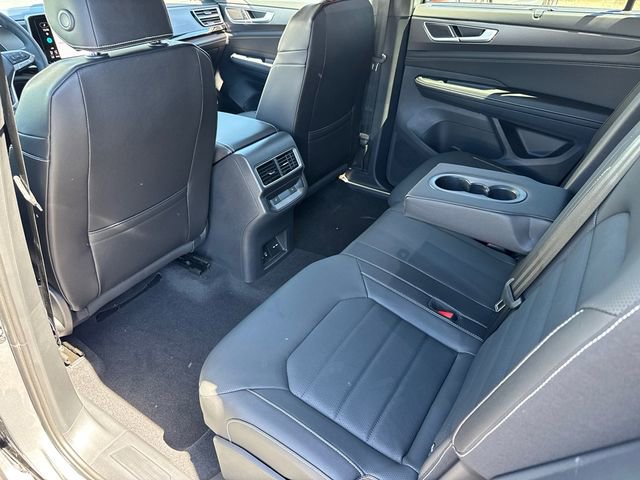 New 2026 Volkswagen Atlas Cross Sport SEL R-Line image 28