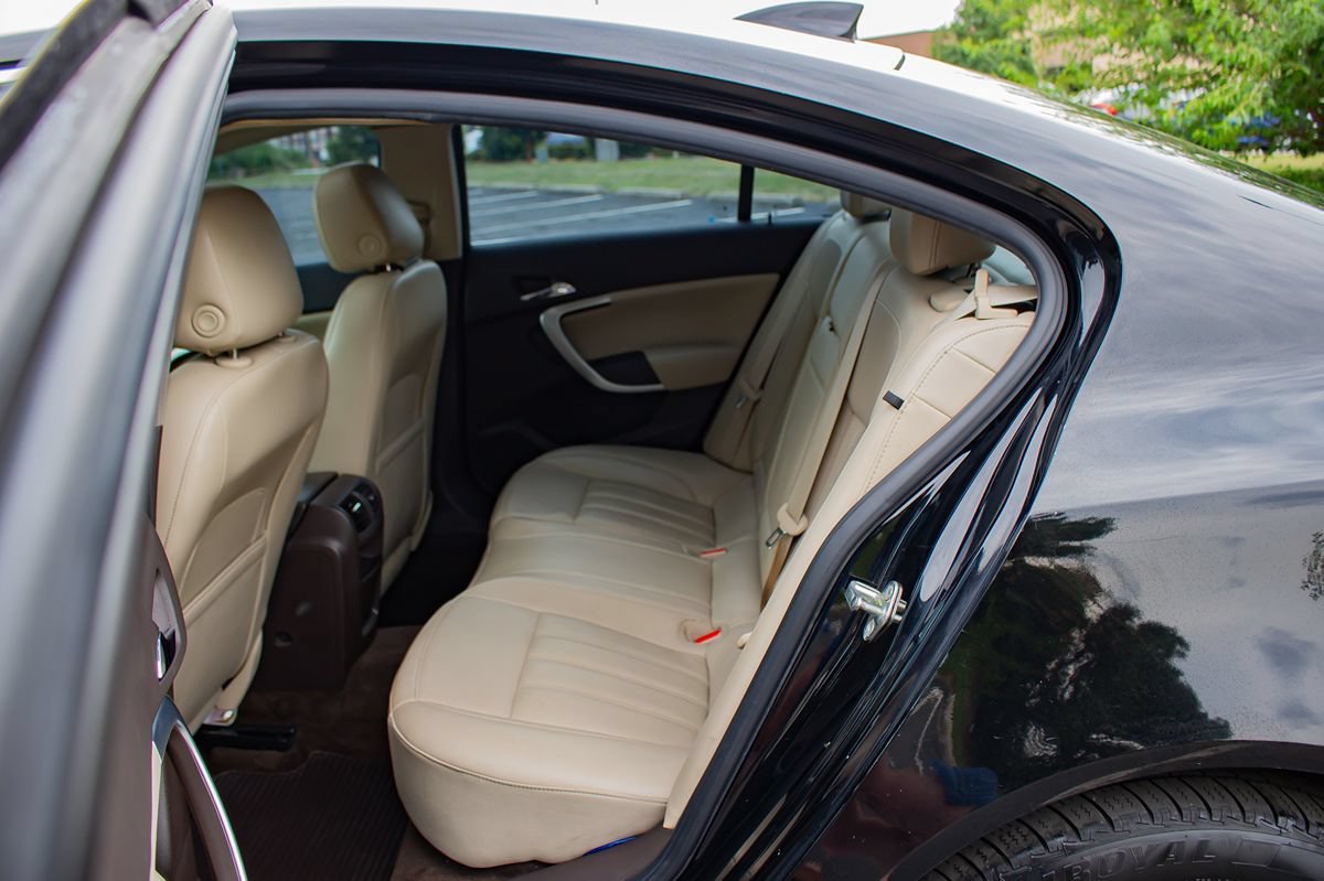 Used 2016 Buick Regal AWD image 15