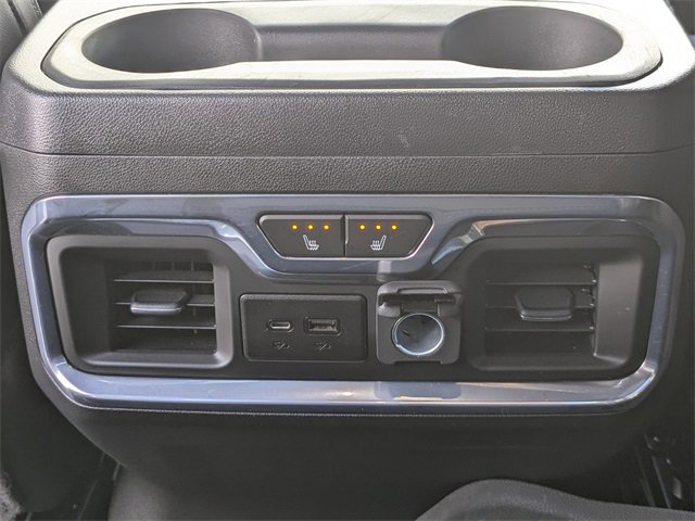 Used 2022 Chevrolet Silverado 3500 High Country image 17