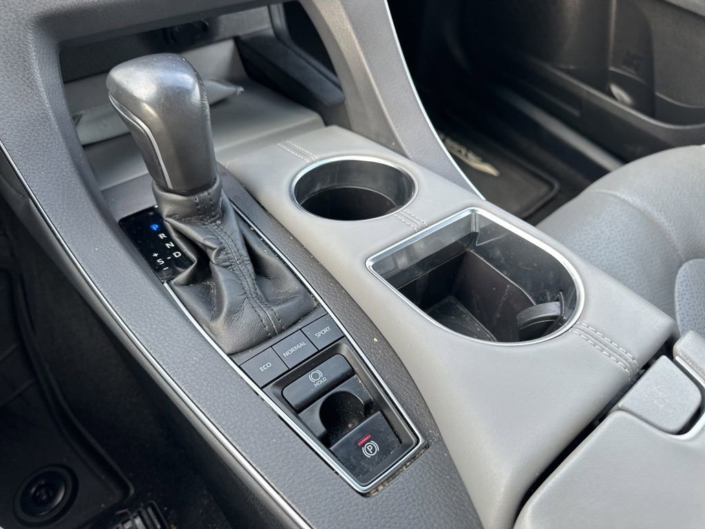 Used 2020 Toyota Avalon Limited w/ Advanced Safety Package FWD image 25